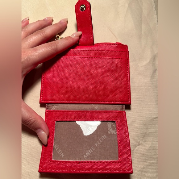 Anne Klein red polyester wallet - NWOT - Picture 5 of 5